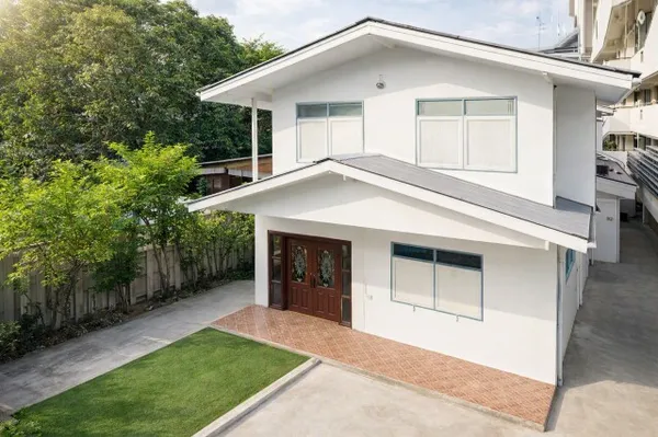 สุขุมวิท62-68 BTS อุดมสุข 700 ม โฮมออฟฟิศให้เช่า 3 นอน 2 น้ำ . และ คลาวด์ 11 1.1 กม. ขนาด 52 ตร.ว.เหมาะสำหรับ โฮมออฟฟิศ