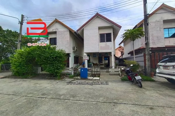 บ้านเดี่ยว เอื้ออาทรคลอง 5/1 เนื้อที่ 22.6 ตรว. (ใกล้โลตัสคลอง 5) ตำบลคลองห้า อำเภอคลองหลวง จังหวัดปทุมธานี