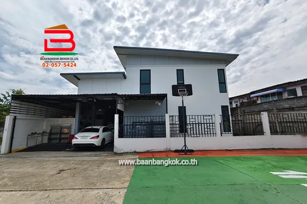 บ้านพร้อมโกดัง เนื้อที่ 101.6 ตร.ว. ซอยวัดช่างเหล็ก ใกล้สน.ตลิ่งชัน แขวงฉิมพลี เขตตลิ่งชัน