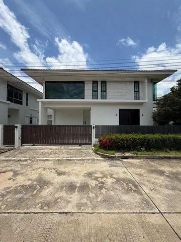 ให้เช่าบ้านเดี่ยว  หมู่บ้าน  เพอร์เฟค เพลส พระราม 9-กรุงเทพกรีฑาใกล้โรงเรียนนานาชาติ Brighton College, Wellington College, Ruamrudee International School, RAIS