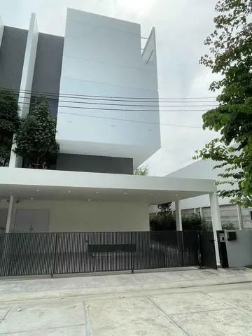 ให้เช่าโฮมออฟฟิศ 270 ตร.ม. โครงการ ARKIN วิภาวดี 84 หลังมุม ใกล้สนามบินดอนเมือง
