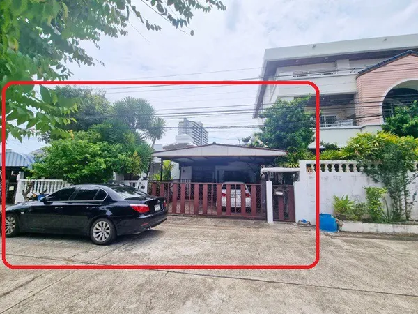 สุขุมวิท105 บ้านเดี่ยวชั้นเดียว 3นอน 2 น้ำ บางนา-ตราด 10-20 ลาซาล33-37 ติดBITECบางนา ตลาดดวงพลอย 900 ม 70 ตร.วา.280 ตร.ม