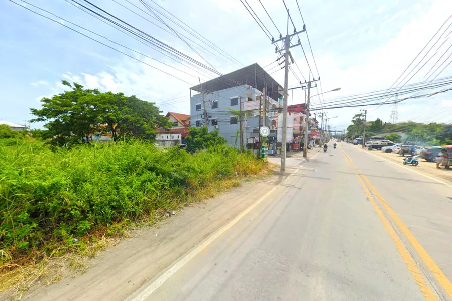 ขายที่ดิน ริมถนนชัยพฤกษ์ บางละมุง 3 ไร่กว่า  ใกล้ห