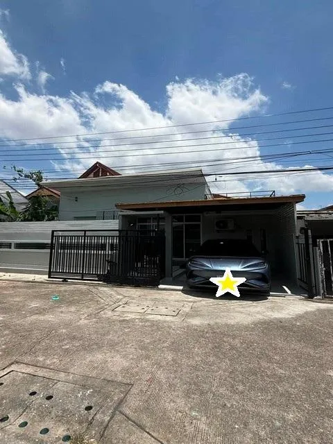 ขายบ้านเดี่ยว 1 ชั้น 43 ตร.ว. หมู่บ้านทิวสน ลาดพร้าว 87 แยก 18 ใกล้ CDC เลียบด่วน