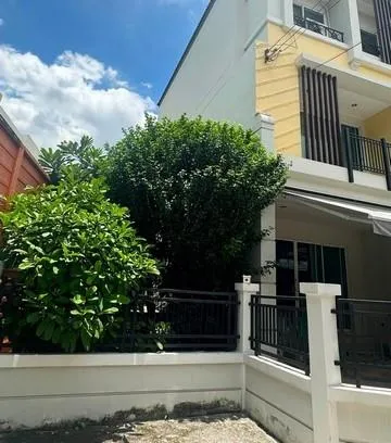ให้เช่าทาวน์โฮม 3 ชั้น 170 ตร.ม. บ้านกลางเมือง Urbanion เกษตรนวมินทร์ 2 ใกล้ MRT ลาดปลาเค้า