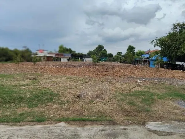 ขายที่ดินถมแล้ว 550 ตร.ว. ถนนเทพรักษ์ 48 ย่านวัชรพล เหมาะสร้างบ้าน หรือสำนักงาน