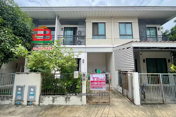 ทาวน์โฮม 2 ชั้น เนื้อที่ 18 ตร.ว. Modi Villa Phetkasem 69 : โมดิ วิลล่า เพชรเกษม 69, เลียบฯเหนือ 20/2 ถนนเพชรเกษม แขวงหนองแขม เขตหนองแขม