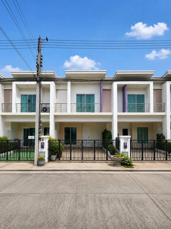 ขายทาวน์โฮม 2 ชั้น หมู่บ้านพฤกษาทาวน์เน็กซ์   บ้านรีโนเวทใหม่ ทำเลดี