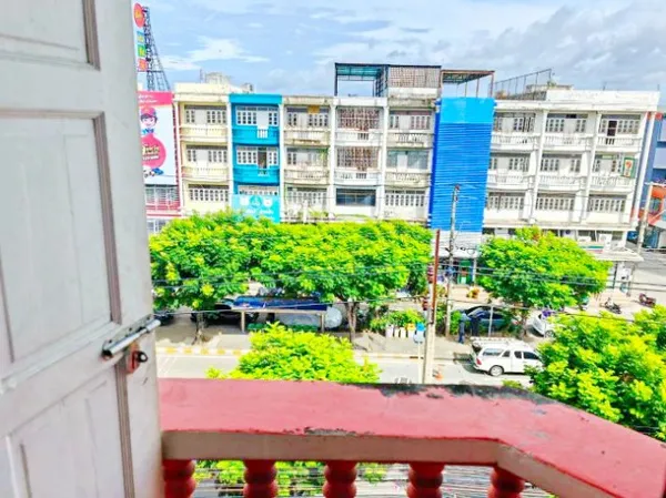 260828vittsodkn ให้เช่า อาคารพาณิชย์ สุขุมวิท77 เฉลิมพระเกียรติ ร. 9 สำนักงานเขตประเวศ 300 ม. อาคารพาณิชย์ 4.5 ชั้น 2 นอ