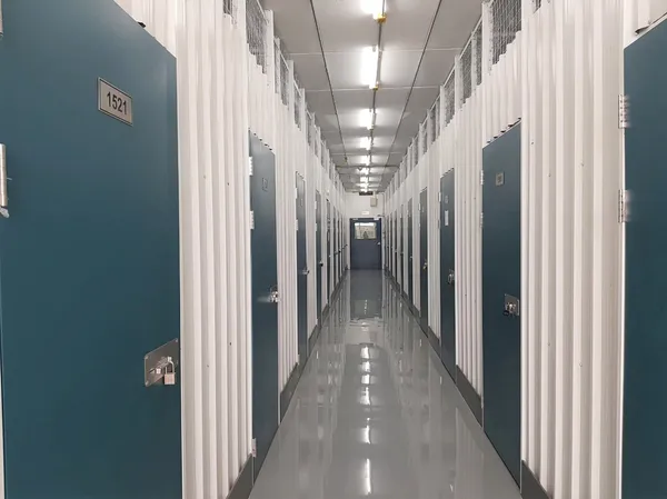 โกดังให้เช่า ห้องเก็บของให้เช่า Self-Storage ให้เช่า ขนาด 4-500 ตารางเมตร ภายในเมืองทองธานี ใกล้จุดขึ้น-ลงทางด่วน เพียง 3 นาทีเท่านั้น