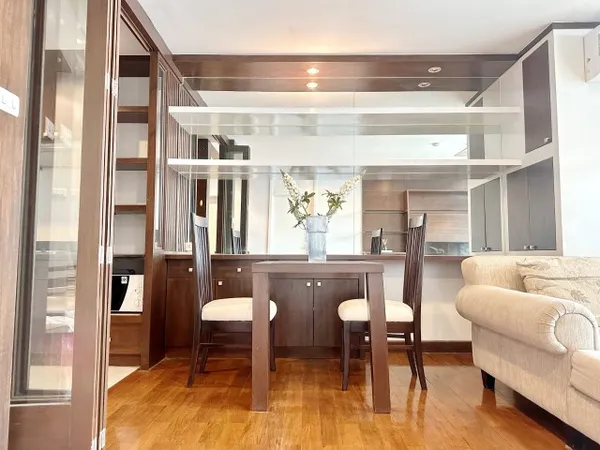 291101riskoaip ให้เช่า คอนโด Regent Royal Place 2 ชั้นที่ 22 กรุงเทพ ปทุมวัน 63 ตร.ม.
