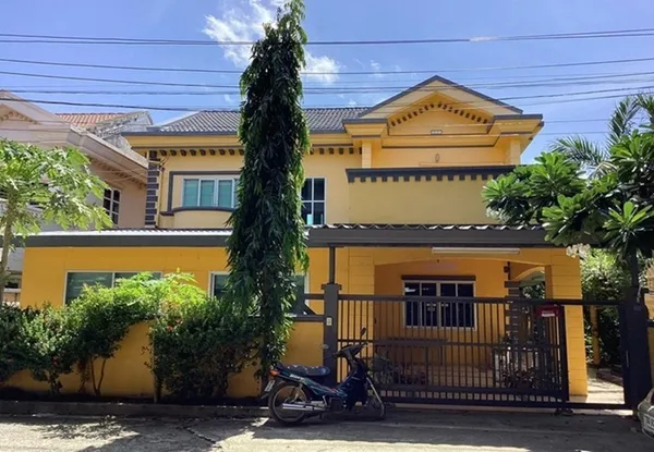 For Rent/ House near Pridi Banomyong 14 near BTSPhra khanong ,Ekkamai,Thong Lo,nearby Habito Mall