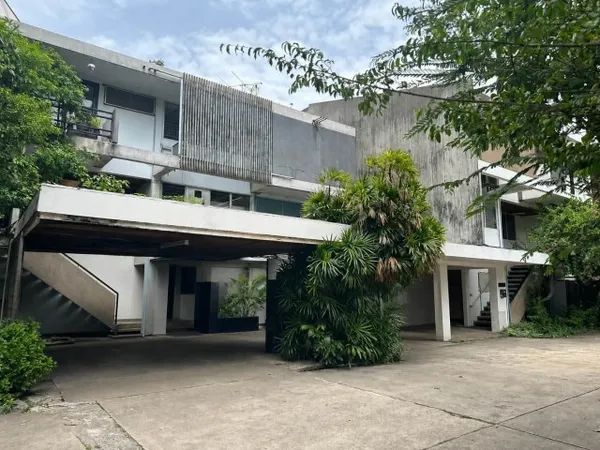 ให้เช่า #โฮมออฟฟิศ Private Garden view Duplex Office ใจกลางอารี #ใกล้BTSอารี 095-164-2956 XA