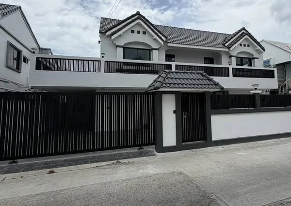 HR 10417 บ้านเดี่ยว 2 ชั้น 75 ตร.วา 4 ห้องนอน 3 ห้องน้ำ 3ห้องอเนกประสงค์ สุขุมวิท 101/1 วชิรธรรมสาธิต 55