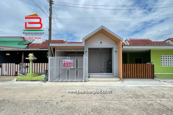 ทาวน์เฮาส์ หมู่บ้านเรือนสุข 1 รังสิต-คลอง 7 เนื้อที่ 18 ตร.ว. ใกล้โลตัสรังสิตคลอง 7 ถนนรังสิต-นครนายก ตำบลลำผักกูด อำเภอธัญบุรี จังหวัดปทุมธานี