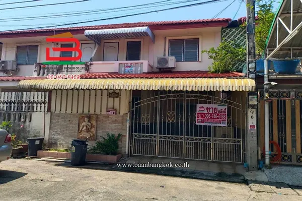 บ้านแฝด หมู่บ้าน สมชายพัฒนา ถนนบางกรวย-ไทรน้อย 13 เนื้อที่ 22.7 ตรว. ตำบลบางกรวย อำเภอบางกรวย จังหวัดนนทบุรี