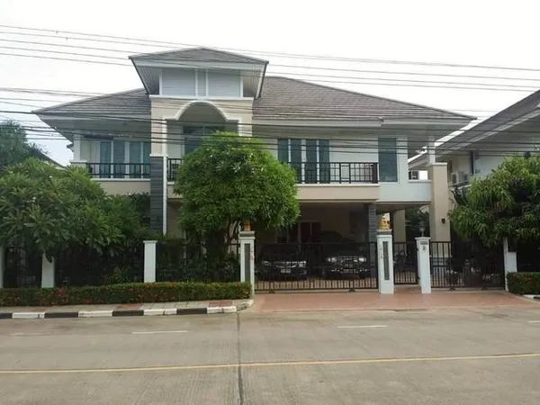 MHR263 คุ้มสุดในย่าน! ขาย/เช่า บ้านเดี่ยว 100 ตร.ว. ใกล้เซ็นทรัลพระราม 2 (งามเจริญ 7) 5 นอน 5 น้ำ มีห้องคาราโอเกะ จอดรถได้ 8 คัน