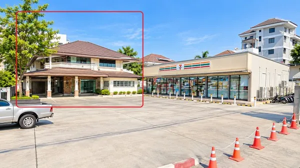 260925nbapoj ให้เช่า บ้าน สุกี้ตี๋น้อย รัชดา18 440ม. 5น้ำ 150ตร.ว. MRTสุทธิสาร 950ม. คฤหาสน์เดี่ยว 2ชั้น 5นอน 274ตร.ม. พ