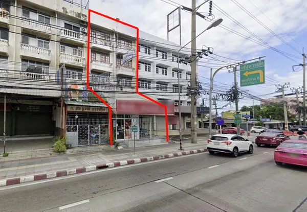 ขายอาคารพาณิชย์ ปากซอยรามอินทรา 109 ติดถนนรามอินทรา เนื้อที่ 48 ตร.ว. 2 คูหา