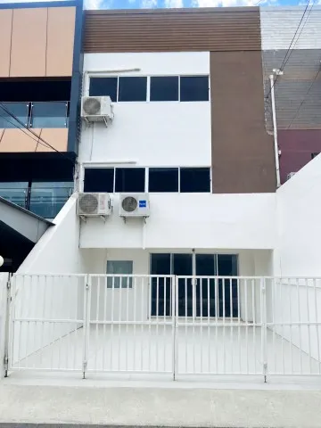 ตลาด บางซ่อน 600ม.ย่านประชาชื่น จตุจักร ให้เช่าทาวน์โฮม 3ชั้น รีโนเวทใหม่ 4 นอน 4 น้ำ พื้นที่ดิน 35 ตร.ว.พื้นที่ใช้สอย 2