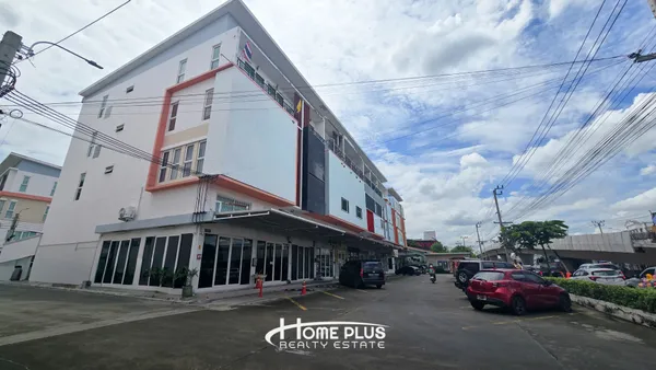 ขายอาคารพาณิชย์ 4.5 ชั้น 2 คูหา หลังมุม โครงการเดอะ ครีเอเทียร์ พระยาสุเรนทร์ (The Creatier)