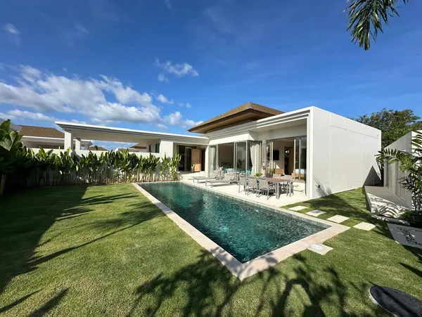 Trichada Breeze Phuket ให้เช่าพูลวิลล่าส่วนตัว 3 ห้องนอน 3 ห้องน้ำ อำเภอถลาง ภูเก็ต ใกล้หาดบางเทา