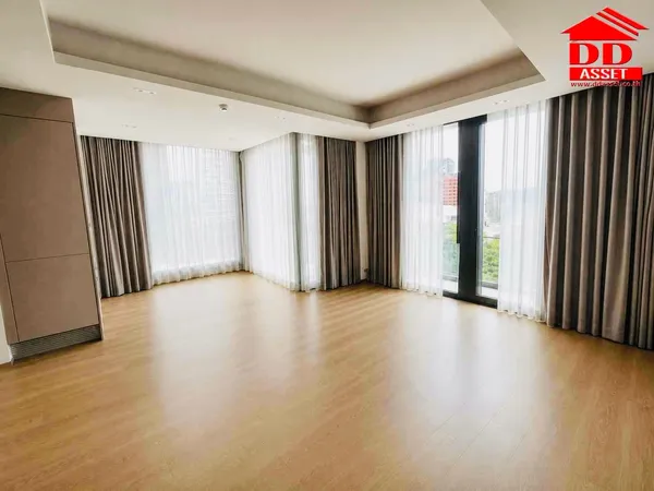 For Sale Tonson One Residence Soi Tonson, Chidlom ต้นสน วัน เรสซิเดนซ์ ชิดลม
รหัสทรัพย์ : C8455