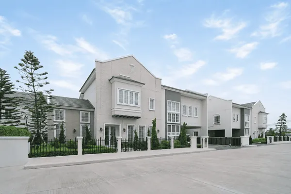 The Matias กาญจนาภิเษก-เพชรเกษม 69 บ้านเดี่ยวสุดหรูสไตล์ Dutch Colonial ใกล้ MRT หลักสอง