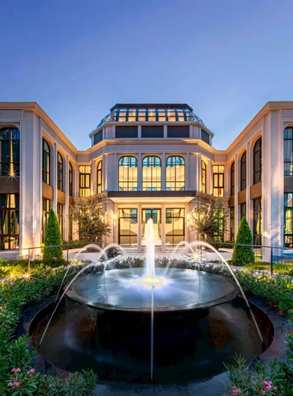 Grand Bangkok Boulevard กรุงเทพกรีฑา​
คฤหาสน์หรู แปลงมุม ที่ดินใหญ่ 
รหัส : H8296