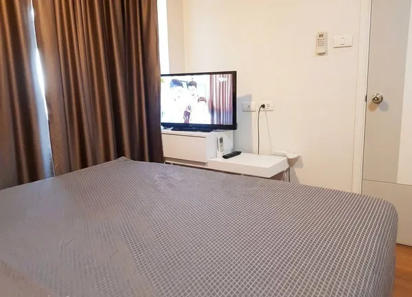 Lumpini Place Boromratchaconni-Pinklao