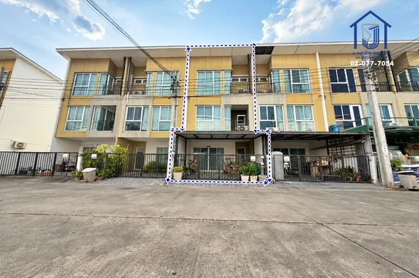 ขายทาวน์โฮม 3 ชั้น หมู่บ้านเบล็ส ทาวน์ รามอินทรา 127  ใกล้ MRT, แฟชั่นไอส์แลนด์