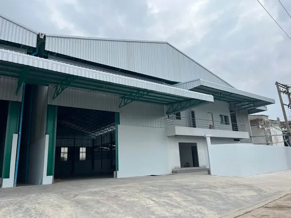โรงงานสร้างใหม่ ที่ดิน 1 ไร่  1,000 ตรม  ผังสีชมพู ขอ รง. 4 ได้ ซอยวัดเกตุมวดี ถนนพระรามสอง ขาออก กม 42
(RK1230)
