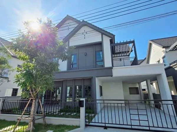 ขาย บ้านเดี่ยวหรู CENTRO Bangna (เซนโทร บางนา) ฟังก์ชันครบ ใกล้เมกาบางนา