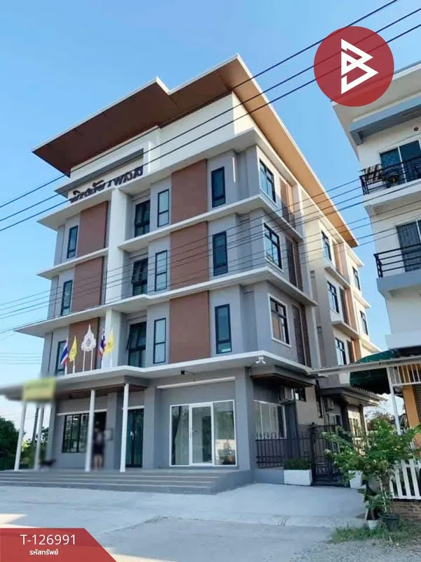 ขายอพาร์ทเม้นท์ 4 ชั้น ถ.ประชาพัฒนา เนื้อที่ 3 งาน 7.4 ตร.วา ลาดกระบัง กรุงเทพมหานคร