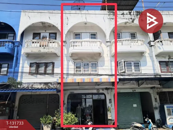 ขายอาคารพาณิชย์ 3 ชั้น หมู่บ้านแกรนด์ชลเลคแอนด์การ์เด้น ชลบุรี (Grand Chon Lake & Garden) ราคาถูก