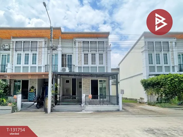 ขายทาวน์เฮ้าส์ หมู่บ้านโกลเด้นทาวน์ บางนา-สวนหลวง ประเวศ กรุงเทพมหานคร