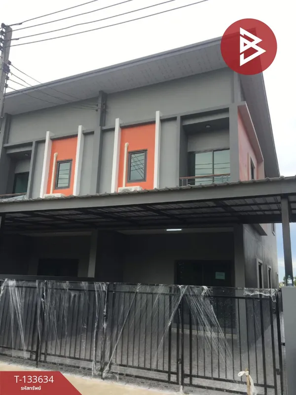 ขายด่วนทาวน์เฮ้าส์ 2 ชั้น เนื้อที่ 21.1 ตารางวา ซอยพยอม 11 พระนครศรีอยุธยา