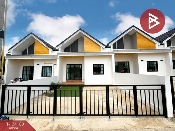 ขายทาวน์เฮ้าส์ เนื้อที่เริ่มต้น 23.4 ตร.วา ศรีราชา ชลบุรี