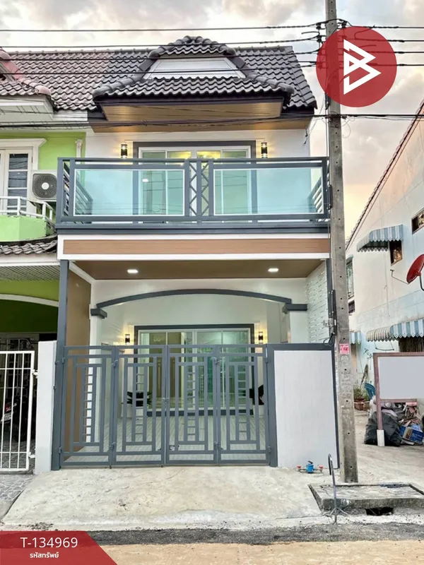 ขายทาวน์เฮ้าส์ หมู่บ้านมนวดี พาร์ค บางบัวทอง นนทบุรี พร้อมเข้าอยู่