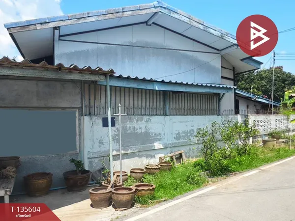 ขายด่วนบ้านเดี่ยวพร้อมที่ดิน เนื้อที่ 2 ไร่ 1 งาน 94 ตารางวา ท่าช้าง สิงห์บุรี ติดถนน