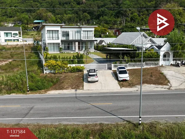 ขายบ้านเดี่ยวพร้อมที่ดิน เนื้อที่ 3 งาน นิคมพัฒนา ระยอง บรรยากาศดี