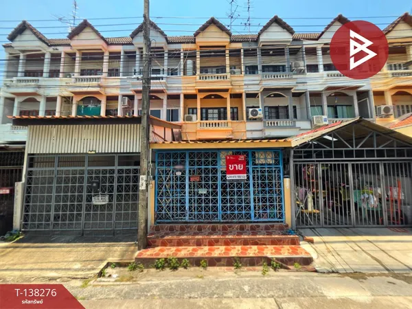 ขายทาวน์เฮ้าส์ 3 ชั้น เนื้อที่ 20.6 ตร.วา ซอยเพชรเกษม 78 กรุงเทพฯ