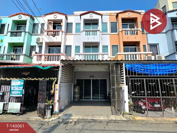 ขายทาวน์เฮ้าส์ 3 ชั้น เนื้อที่ 17 ตร.วา ซอยเพชรเกษม 116 กรุงเทพมหานคร พร้อมอยู่