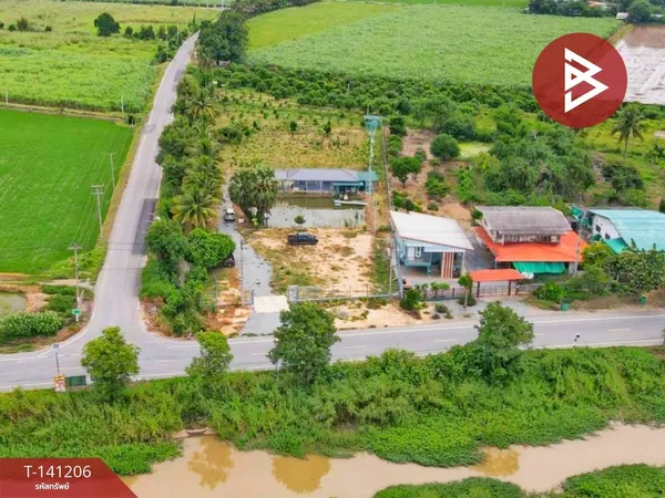ขายบ้านเดี่ยวพร้อมที่ดิน เนื้อที่ 3 ไร่ 15 ตร.วา สามชุก สุพรรณบุรี