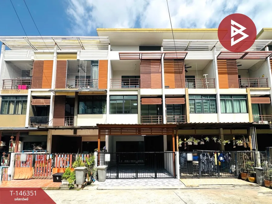 ขายทาวน์เฮ้าส์ หมู่บ้านซิกเนเจอร์ เพชรเกษม69 (Sixnature Phetkasem69) กรุงเทพมหานคร